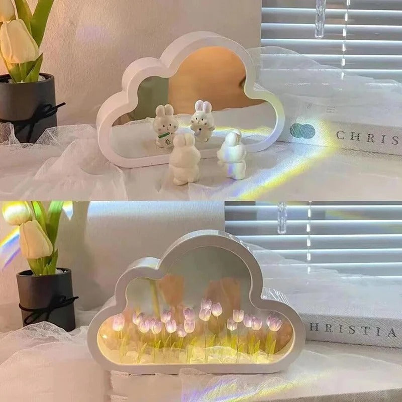 LÁMPARA CON TULIPANES INFINITOS EN FORMA DE NUBE
