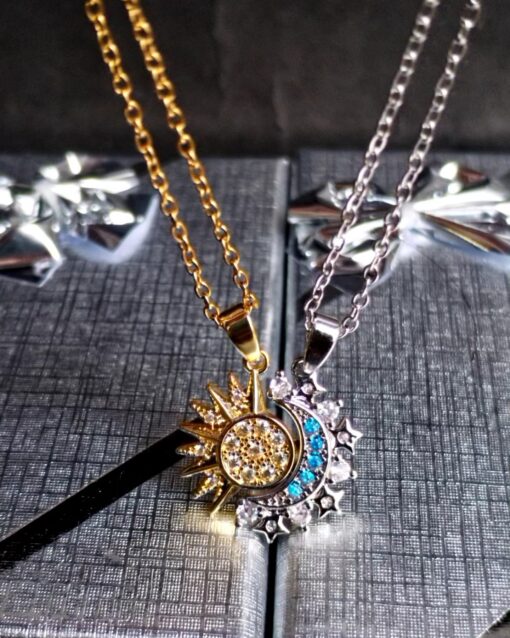 COLLARES SOL Y LUNA ECLIPSE