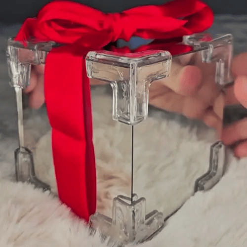 LÁMPARA CON TULIPANES INFINITOS EN FORMA DE CUBO